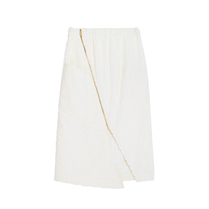 Diagnoal-cut Pencil Skirt