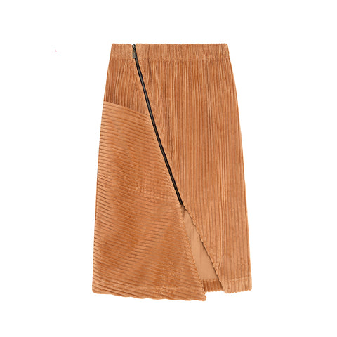 Diagnoal-cut Pencil Skirt